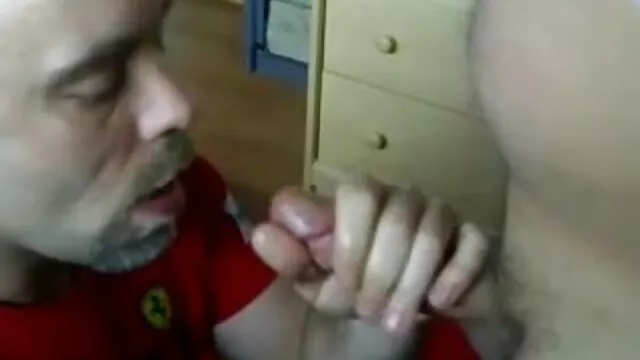 LETSDOEIT Taboo FFM avec maman MILF et sa fille adolescente - video x maison close Sparta