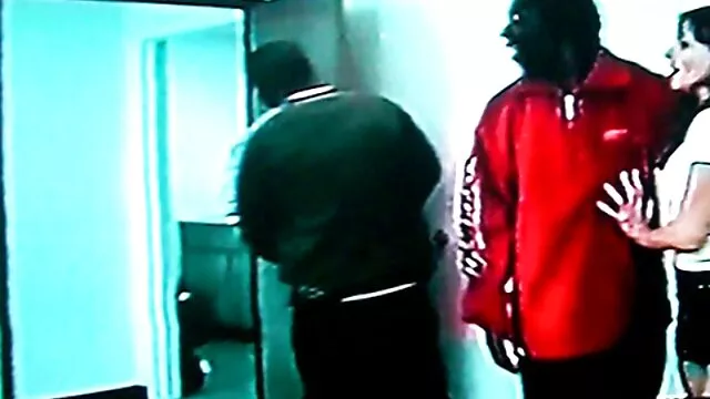 Black avec un trou du cul parfait video de sexe maison