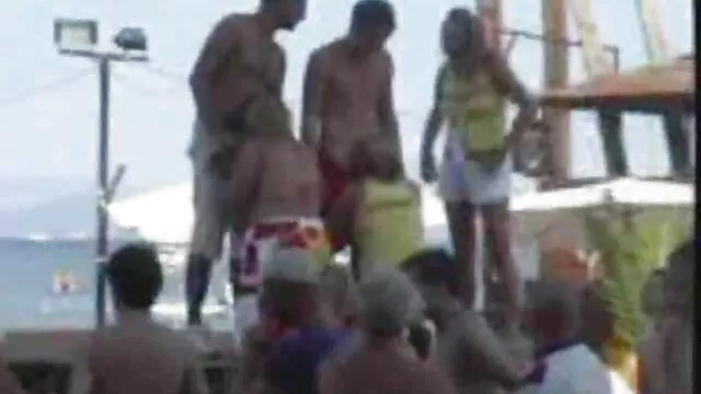 Toilette voyeur video maison amateur