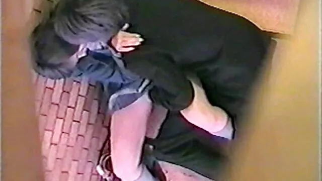 Pipe chaude, baise et éjaculation pour une video sexe amateur fait maison belle amatrice