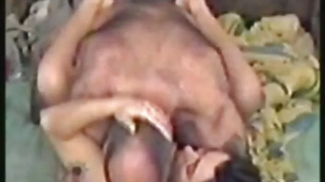 Sexe au bord de la video maison amateur piscine