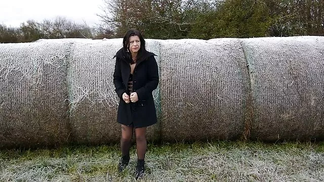 Le Dr Zupa sexe video maison a décidé de se baiser pendant le déjeuner